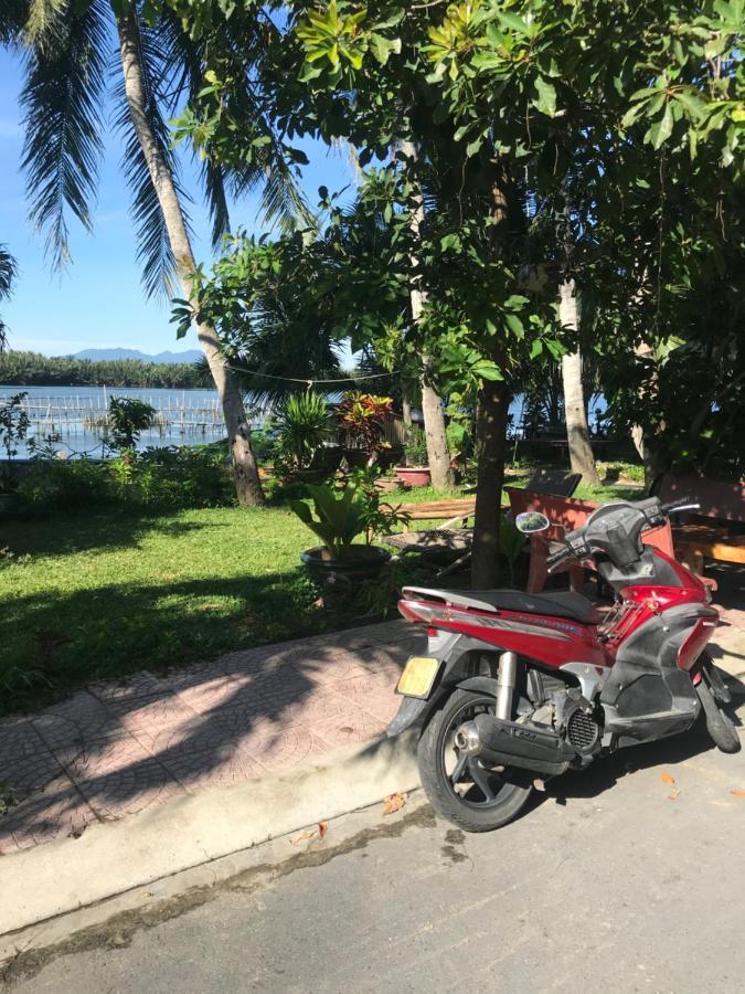 Coral Riverside Homestay & Hostel Hoi An Exterior foto