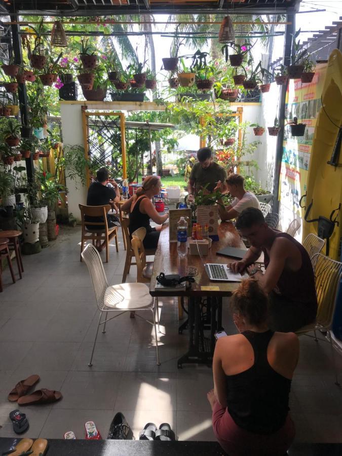 Coral Riverside Homestay & Hostel Hoi An Exterior foto