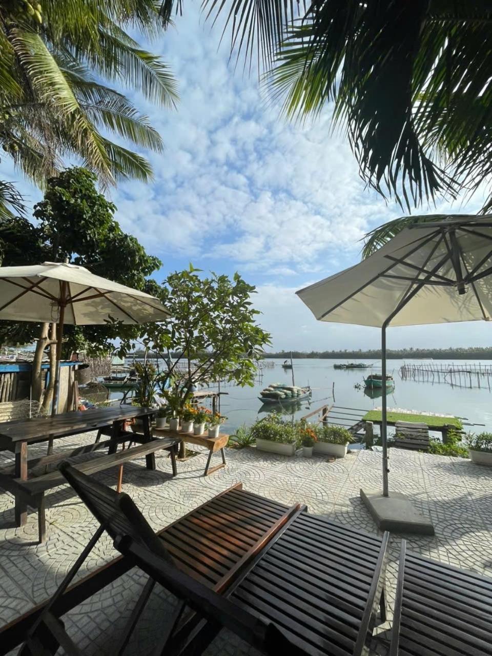 Coral Riverside Homestay & Hostel Hoi An Exterior foto